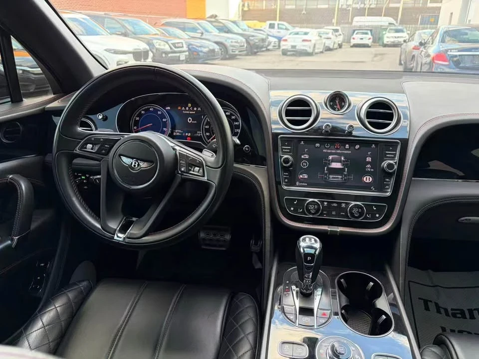2017 Bentley Bentayga - Image 8 of 9