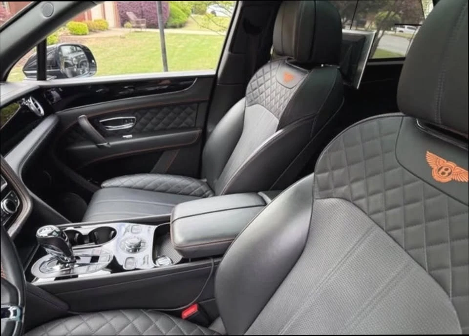 2017 Bentley Bentayga - Image 3 of 7