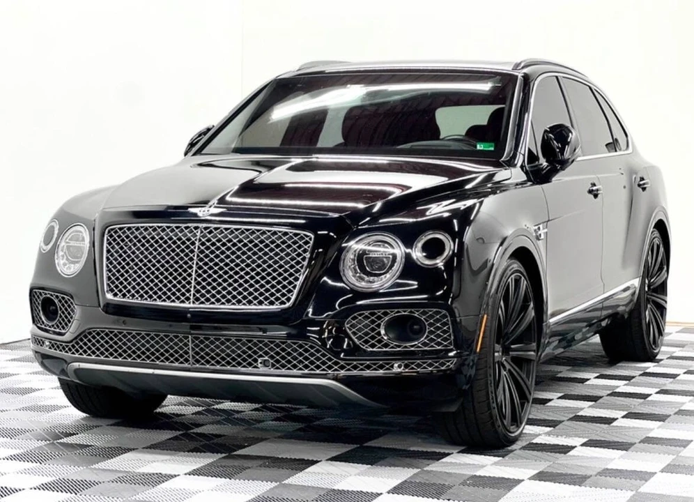 2017 Bentley Bentayga - Image 4 of 21