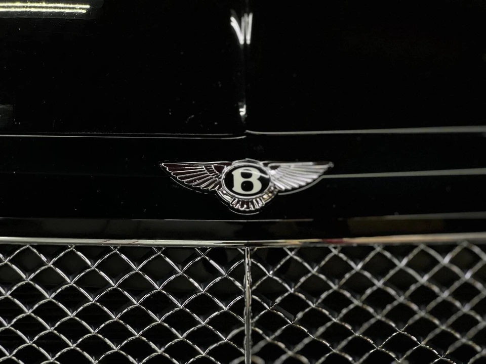 2017 Bentley Bentayga - Image 14 of 21