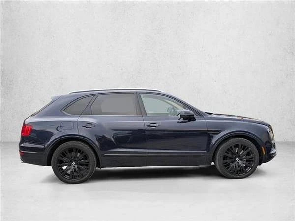2017 Bentley Bentayga - Image 4 of 16