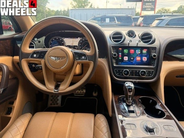 2017 Bentley Bentayga - Image 13 of 20