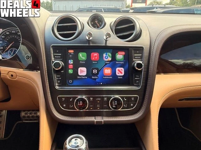 2017 Bentley Bentayga - Image 18 of 20