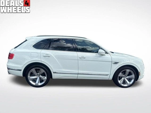 2017 Bentley Bentayga - Image 6 of 20