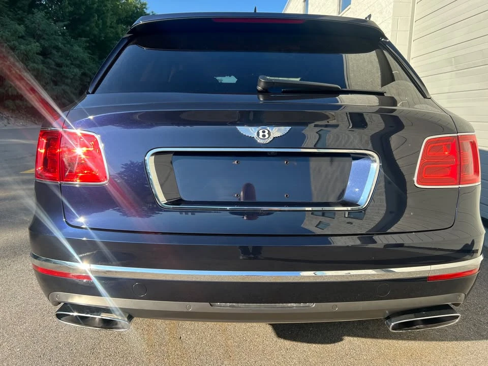 2017 Bentley Bentayga - Image 5 of 20