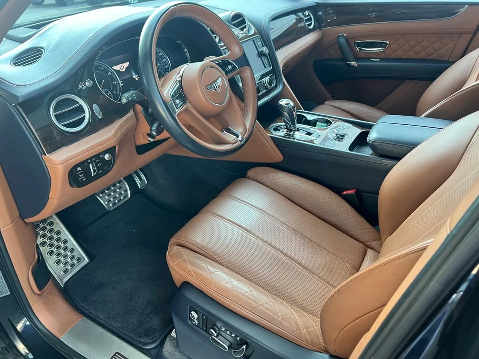 2017 Bentley Bentayga - Image 12 of 20