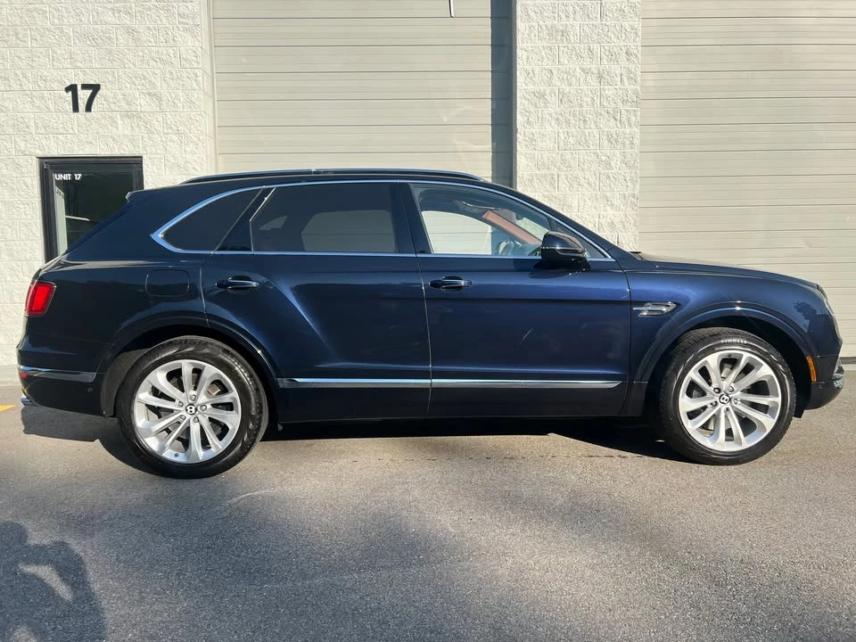 2017 Bentley Bentayga - Image 7 of 20