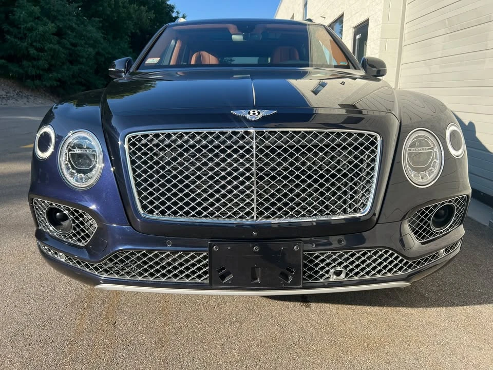 2017 Bentley Bentayga - Image 9 of 20