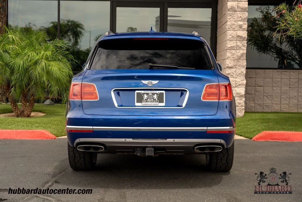 2017 Bentley Bentayga - Image 7 of 12