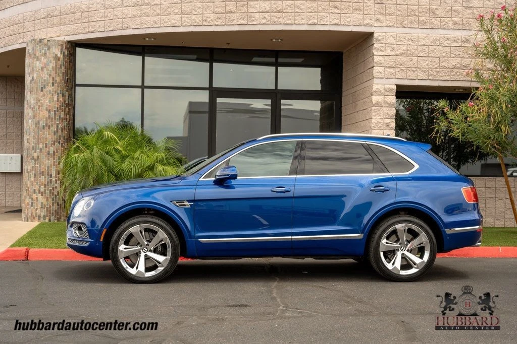 2017 Bentley Bentayga - Image 5 of 12
