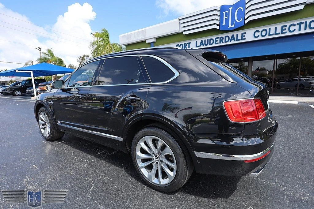 2017 Bentley Bentayga - Image 6 of 12