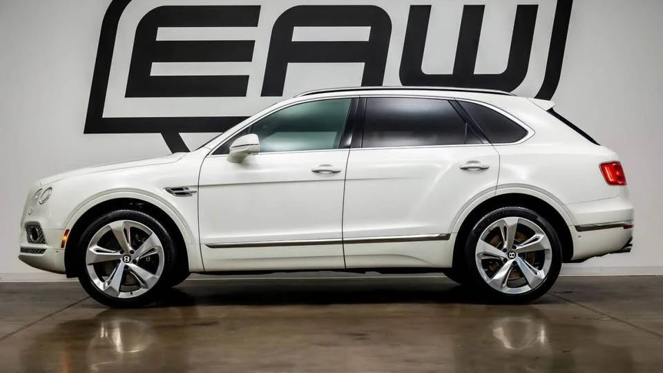 2017 Bentley Bentayga - Image 3 of 13