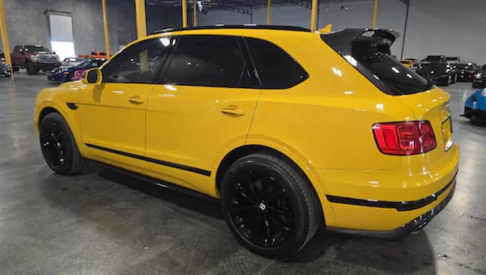 2017 Bentley Bentayga - Image 3 of 7