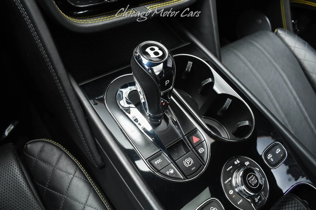 2017 Bentley Bentayga - Image 17 of 21