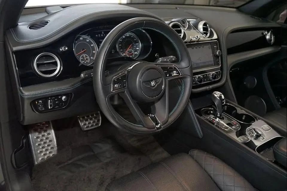 2017 Bentley Bentayga - Image 2 of 20