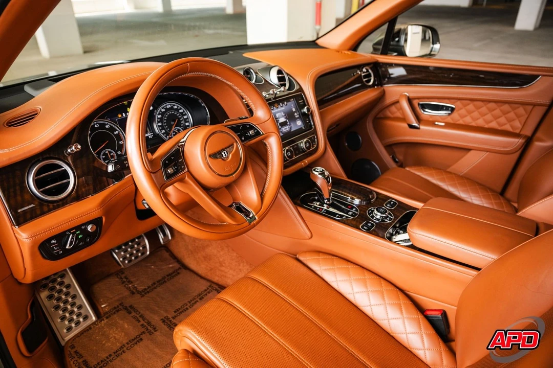 2017 Bentley Bentayga - Image 6 of 12