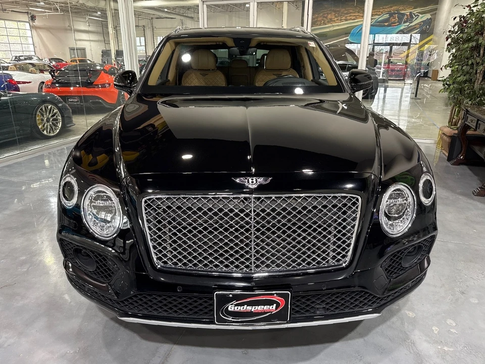 2017 Bentley Bentayga - Image 2 of 12