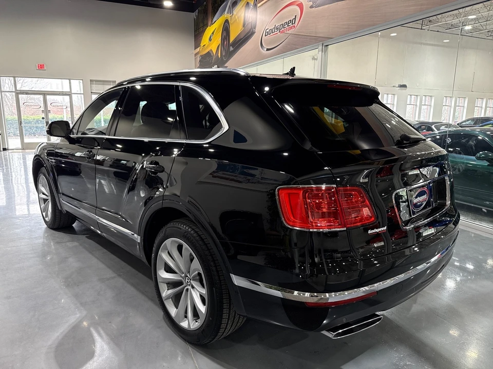 2017 Bentley Bentayga - Image 3 of 12