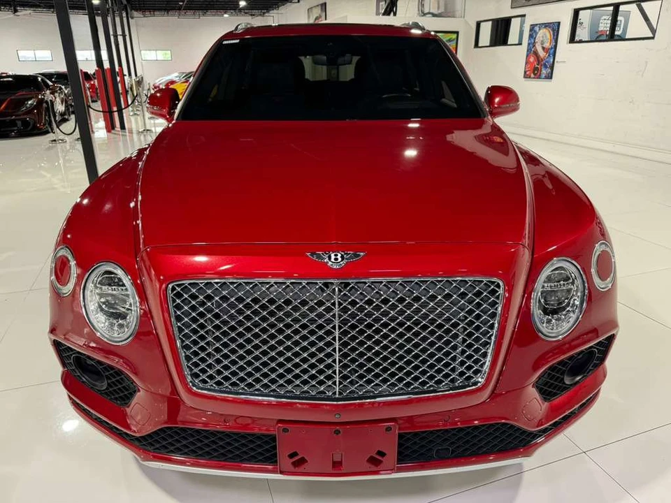 2017 Bentley Bentayga - Image 2 of 12