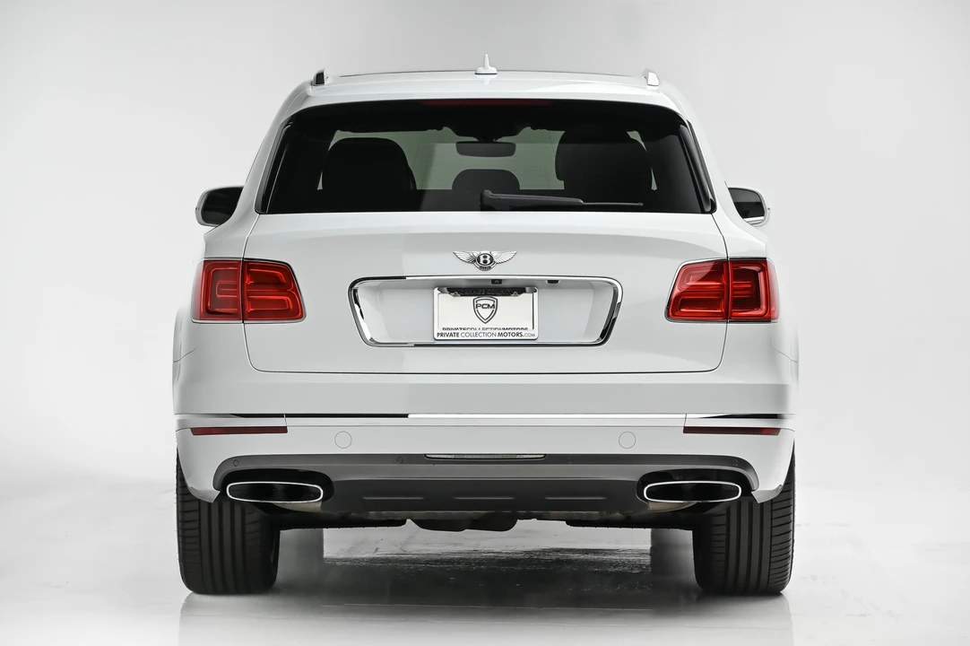 2017 Bentley Bentayga - Image 11 of 31