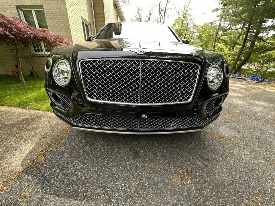 2017 Bentley Bentayga - Image 5 of 31
