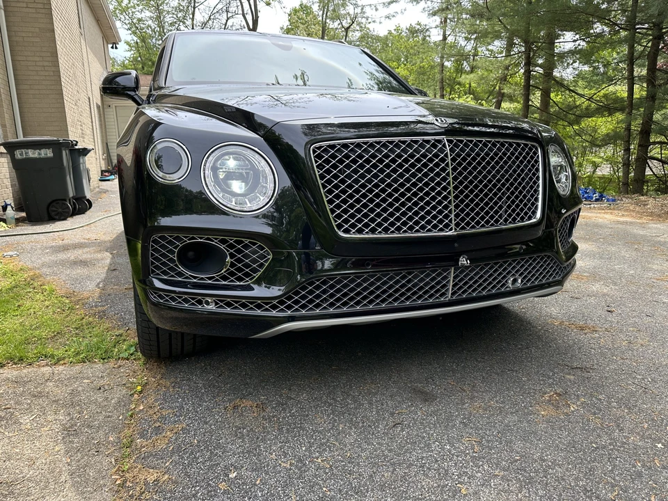 2017 Bentley Bentayga - Image 4 of 31