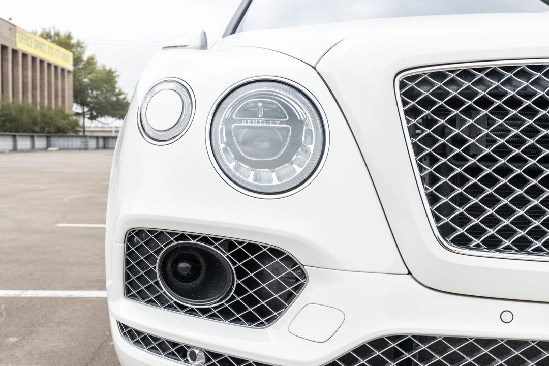 2017 Bentley Bentayga - Image 11 of 31