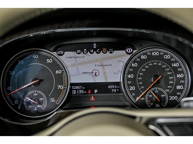 2017 Bentley Bentayga - Image 23 of 31