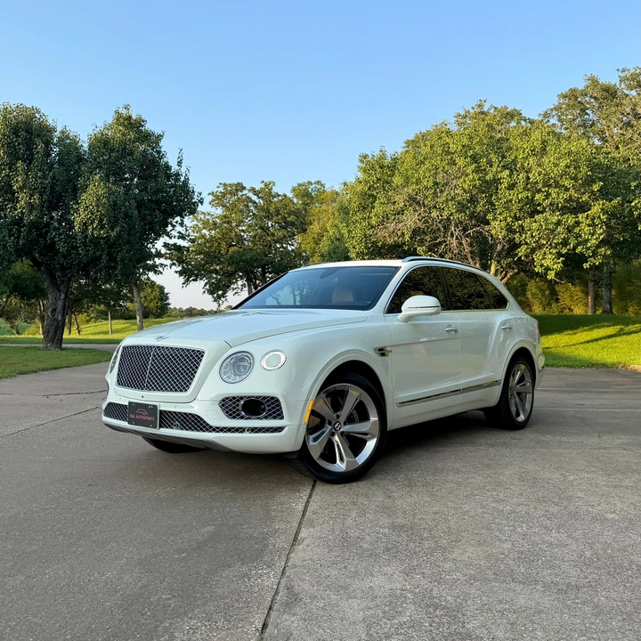 2017 Bentley Bentayga - Image 6 of 31
