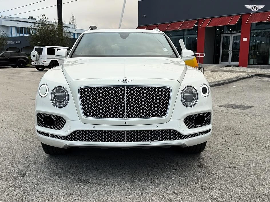 2017 Bentley Bentayga - Image 7 of 31