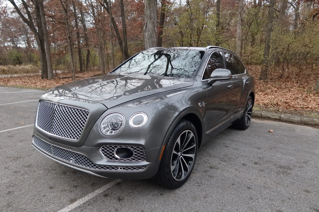 2017 Bentley Bentayga - Image 19 of 31