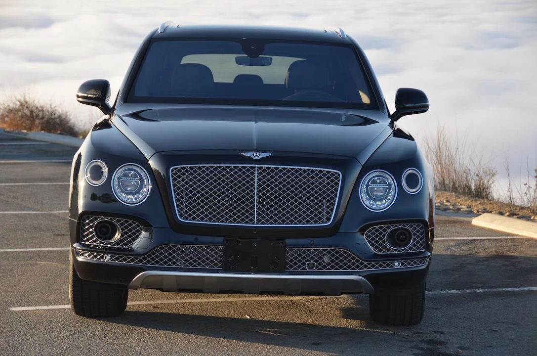 2017 Bentley Bentayga - Image 5 of 31
