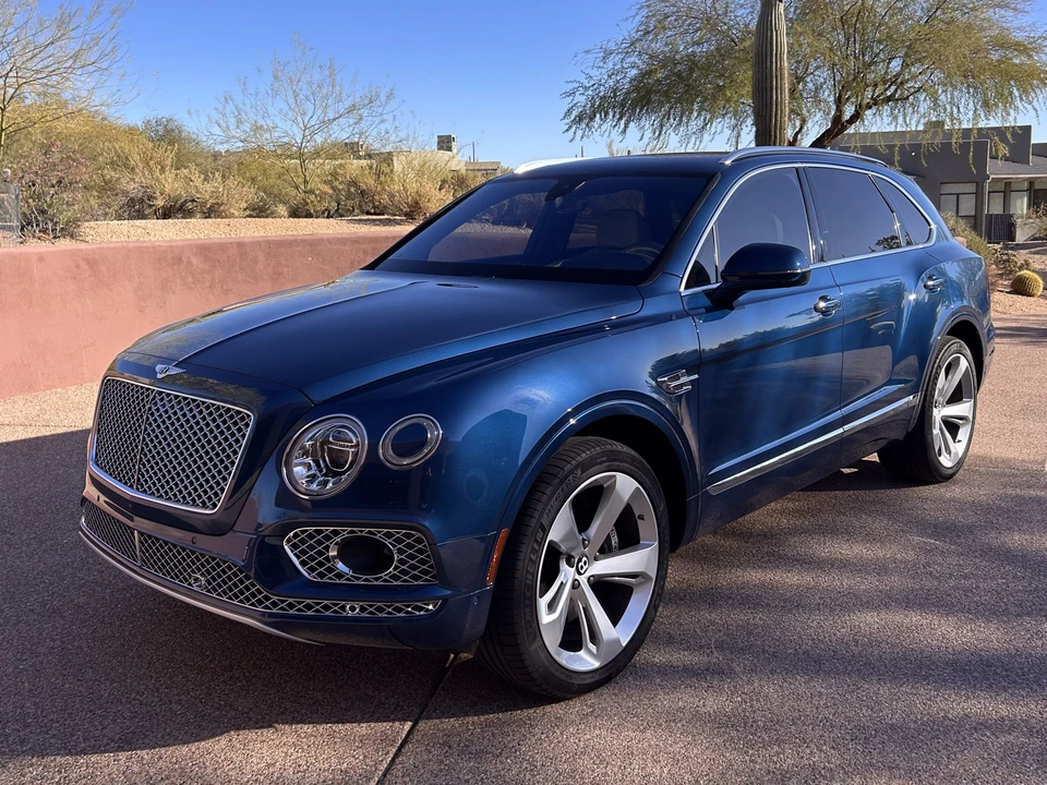 2017 Bentley Bentayga - Image 3 of 31