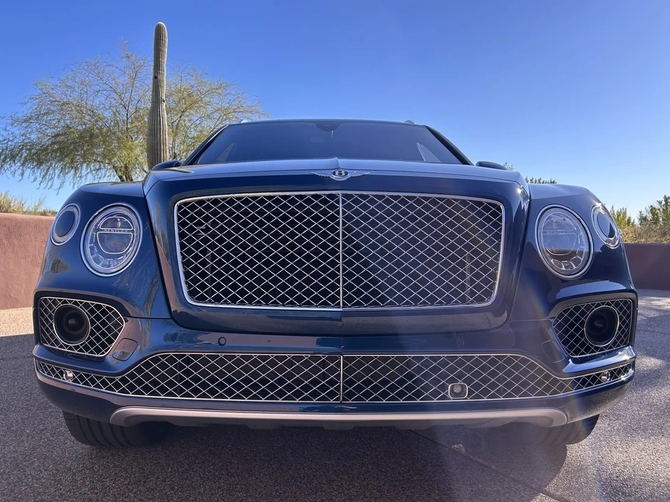 2017 Bentley Bentayga - Image 6 of 31