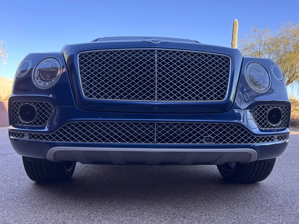 2017 Bentley Bentayga - Image 7 of 31