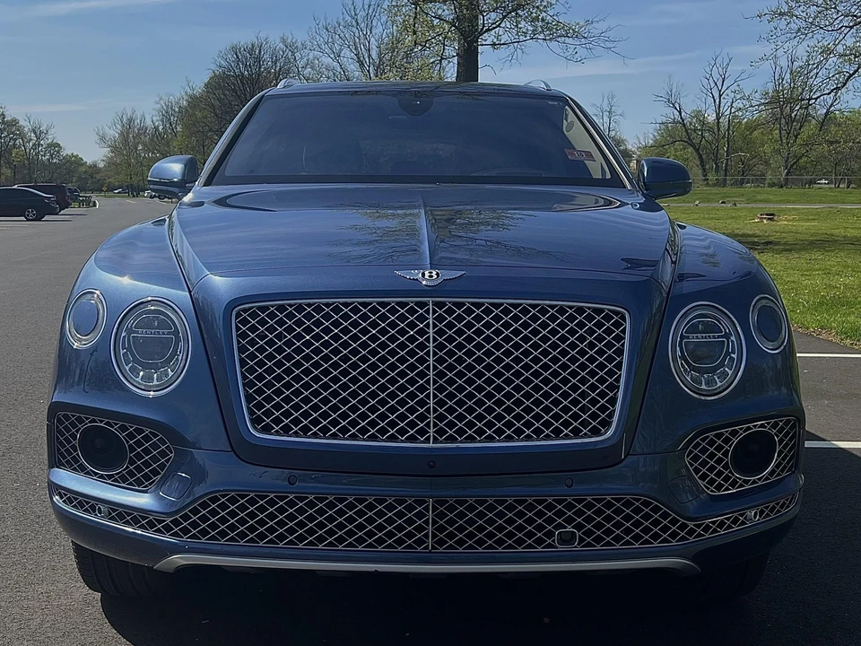 2017 Bentley Bentayga - Image 3 of 31