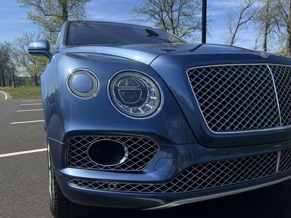 2017 Bentley Bentayga - Image 22 of 31