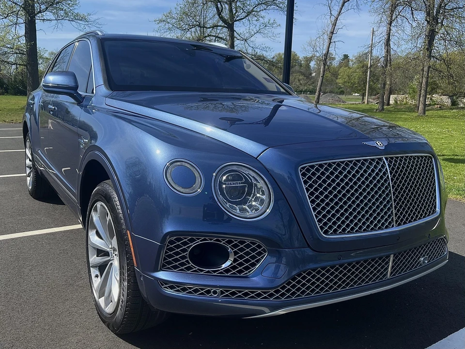 2017 Bentley Bentayga - Image 5 of 31