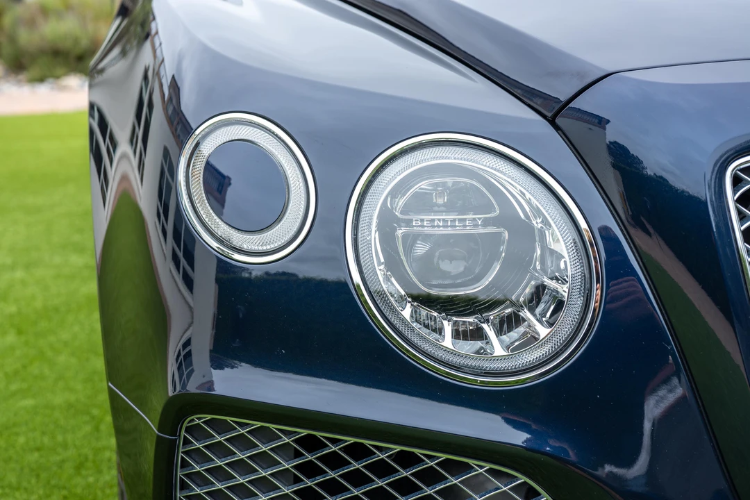 2017 Bentley Bentayga - Image 14 of 31