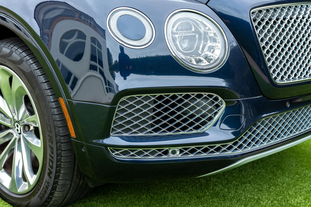 2017 Bentley Bentayga - Image 17 of 31