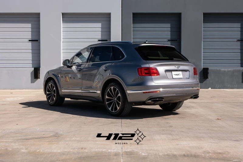 2017 Bentley Bentayga - Image 7 of 29