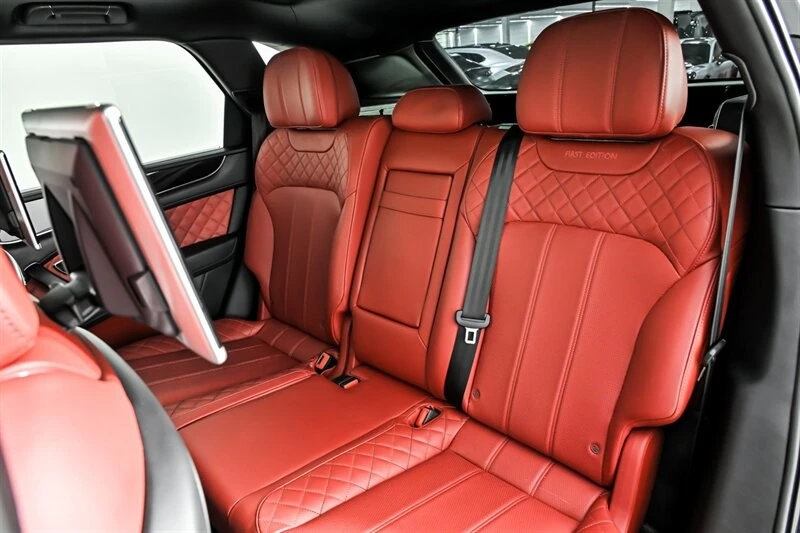 2017 Bentley Bentayga - Image 20 of 31