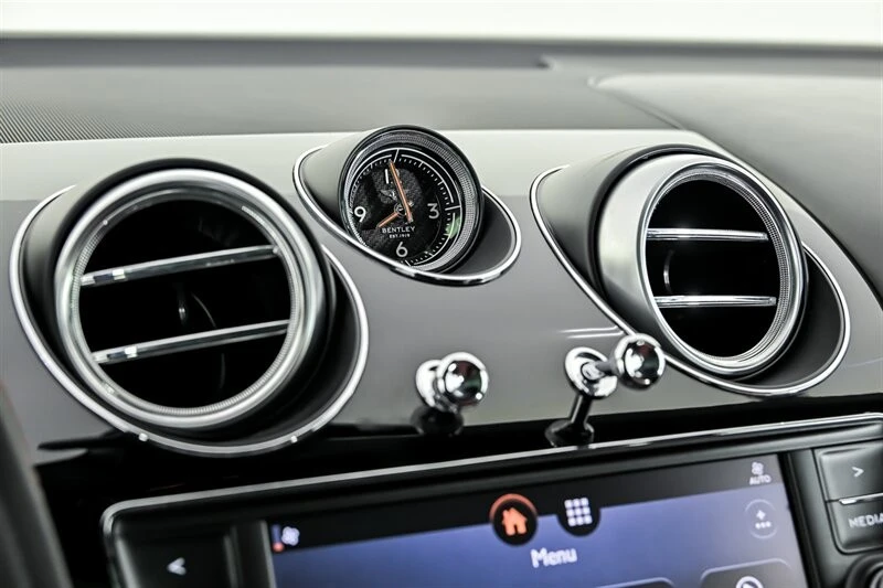 2017 Bentley Bentayga - Image 31 of 31