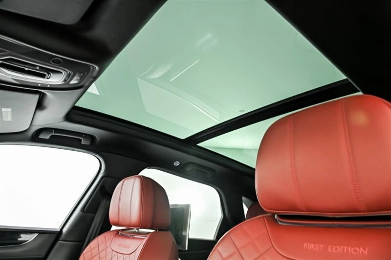 2017 Bentley Bentayga - Image 19 of 31