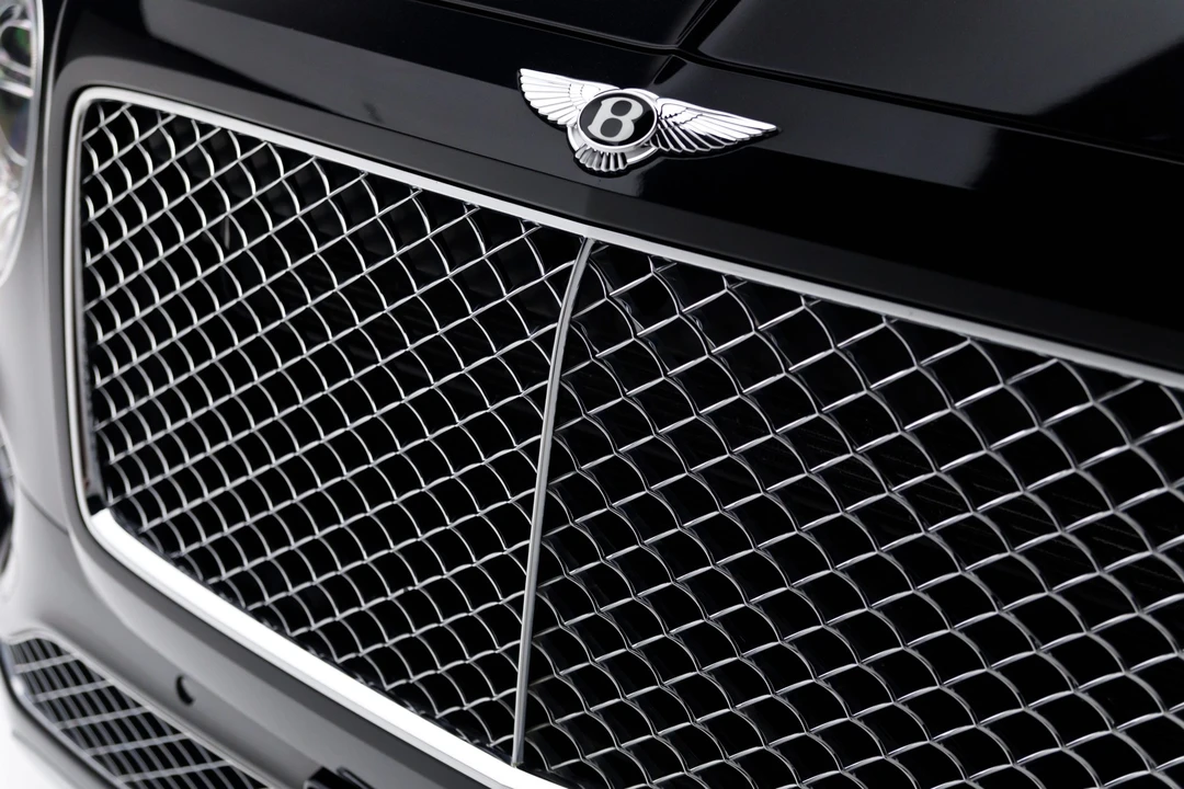 2017 Bentley Bentayga - Image 30 of 31