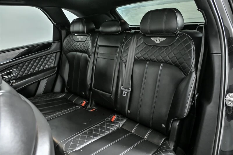 2017 Bentley Bentayga - Image 20 of 21