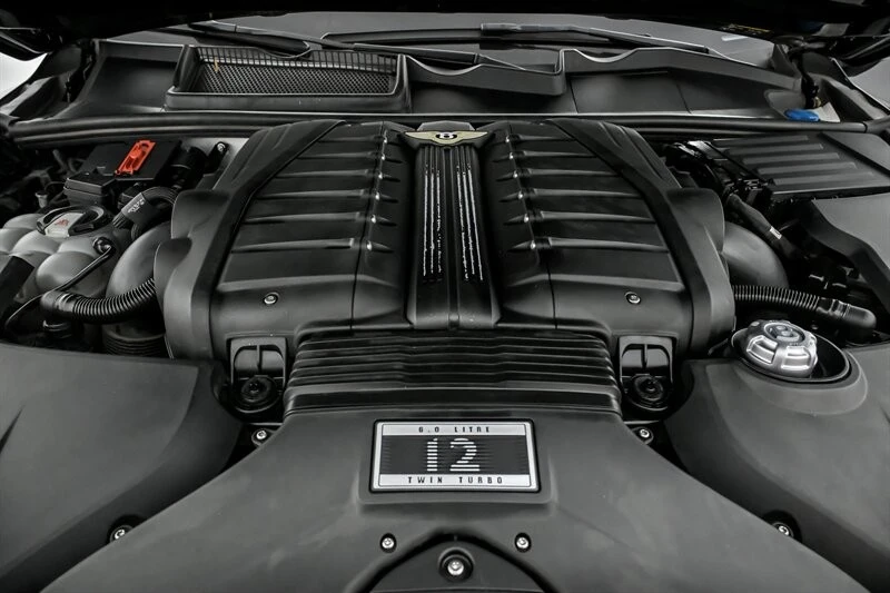 2017 Bentley Bentayga - Image 13 of 21