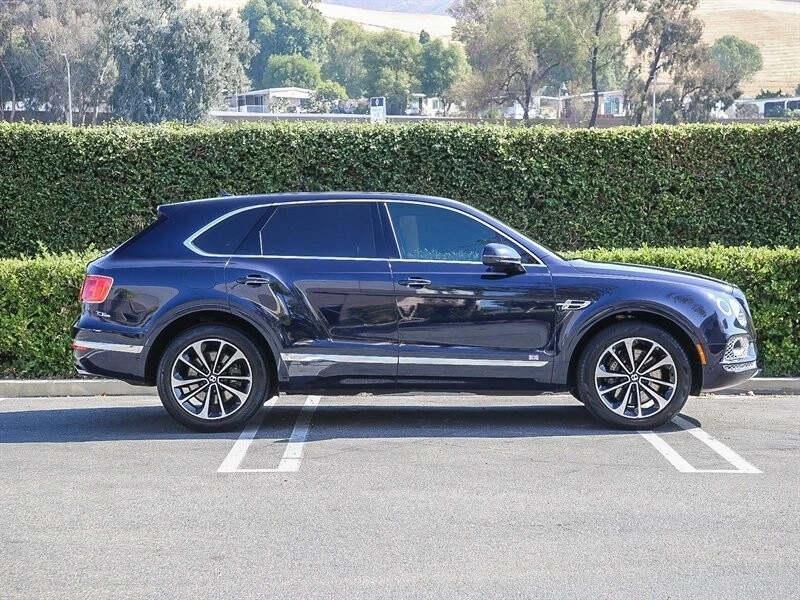 2017 Bentley Bentayga - Image 4 of 21
