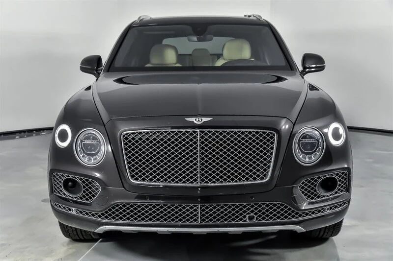 2017 Bentley Bentayga - Image 4 of 21