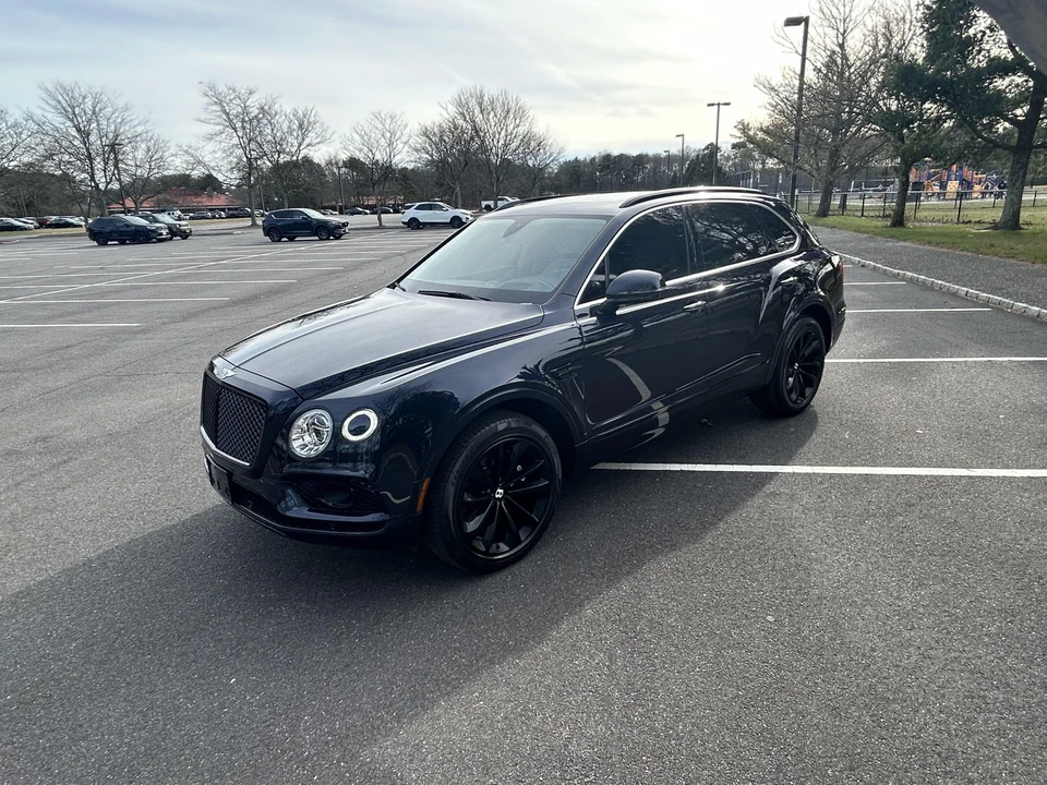 2017 Bentley Bentayga - Image 4 of 31